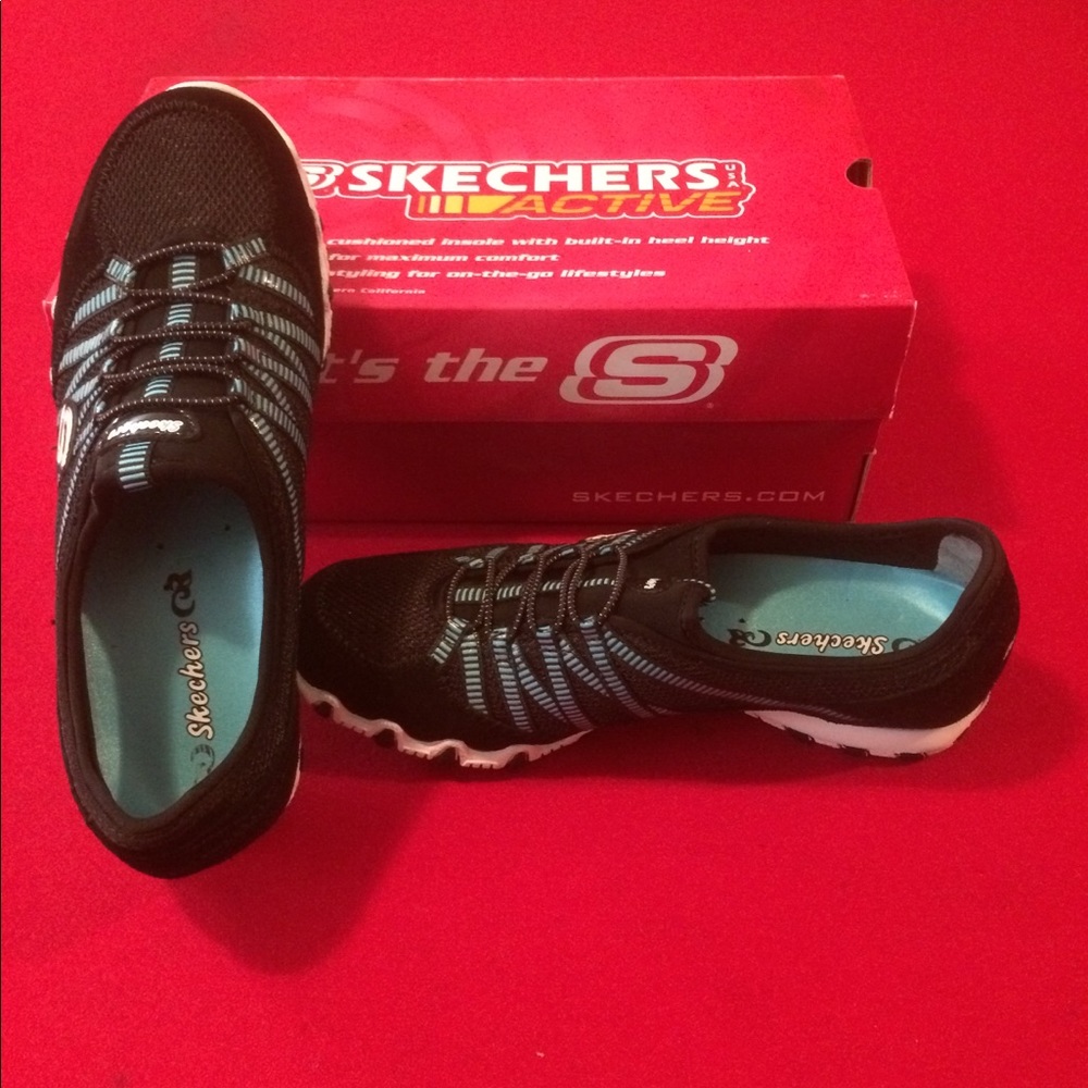 Skechers Slip on Sneakers
